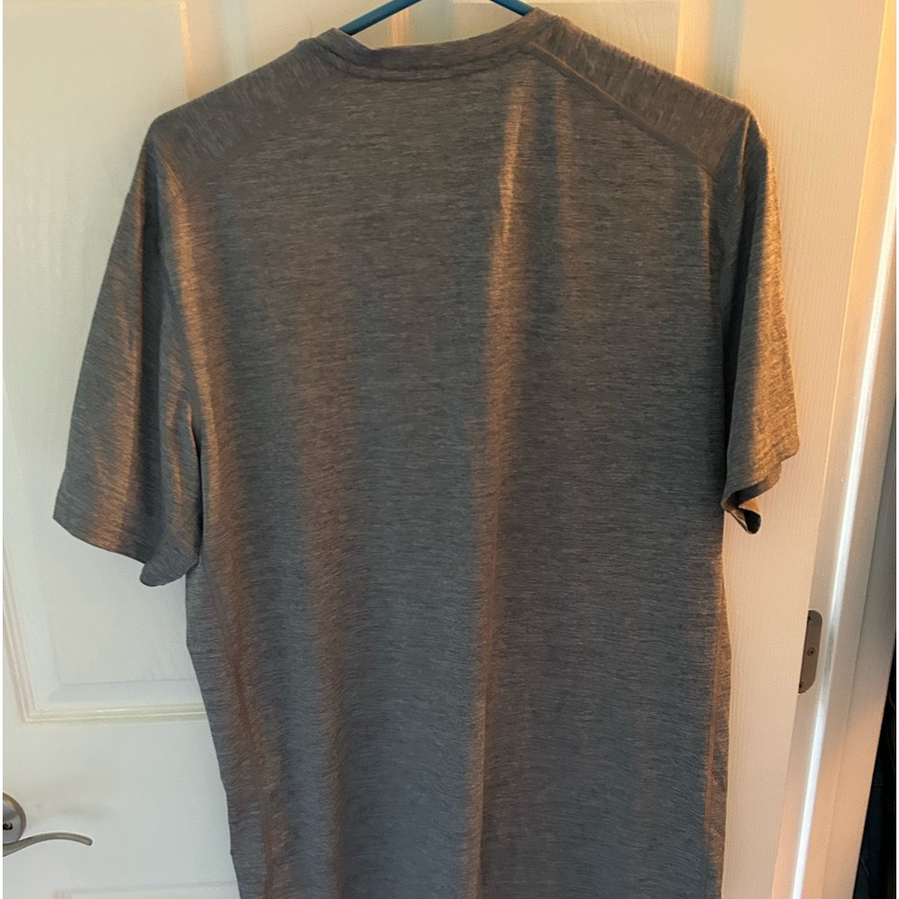 Men’s Nike dry fit Tshirt X large